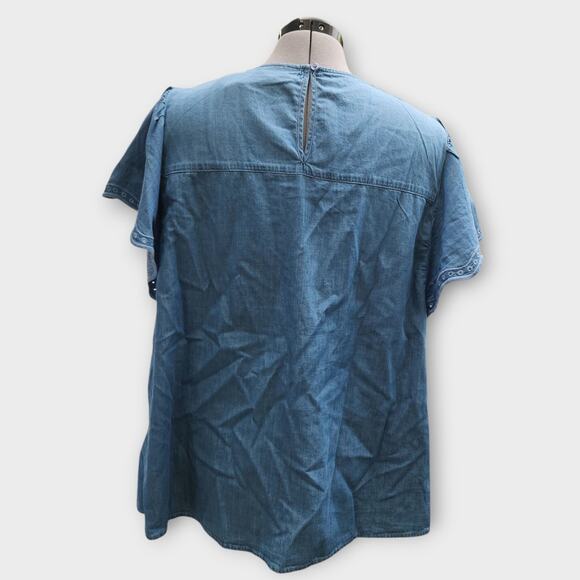 Lane Bryant Blouse Women's 18/2X Chambray Flutter Short Sleeve Cottagecore NWT - Picture 2 of 10